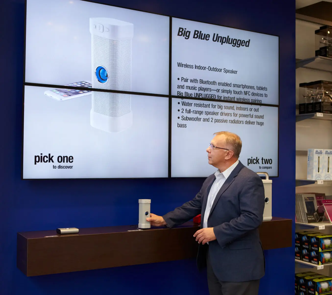Brookstone, Active Display, Digital Signage, Toshiba, (Dealership Name)